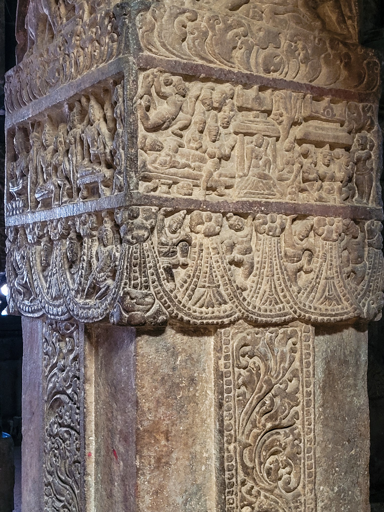 Decorated pillars